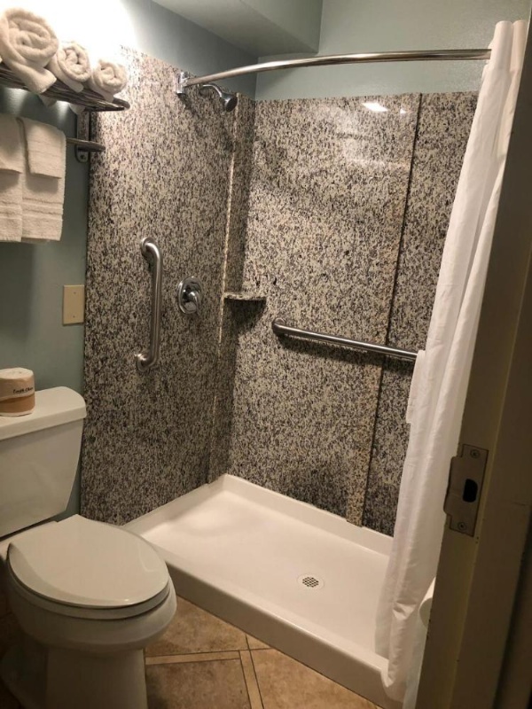 Morro Shores Inn And Suites image 64