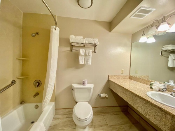Morro Shores Inn And Suites image 8
